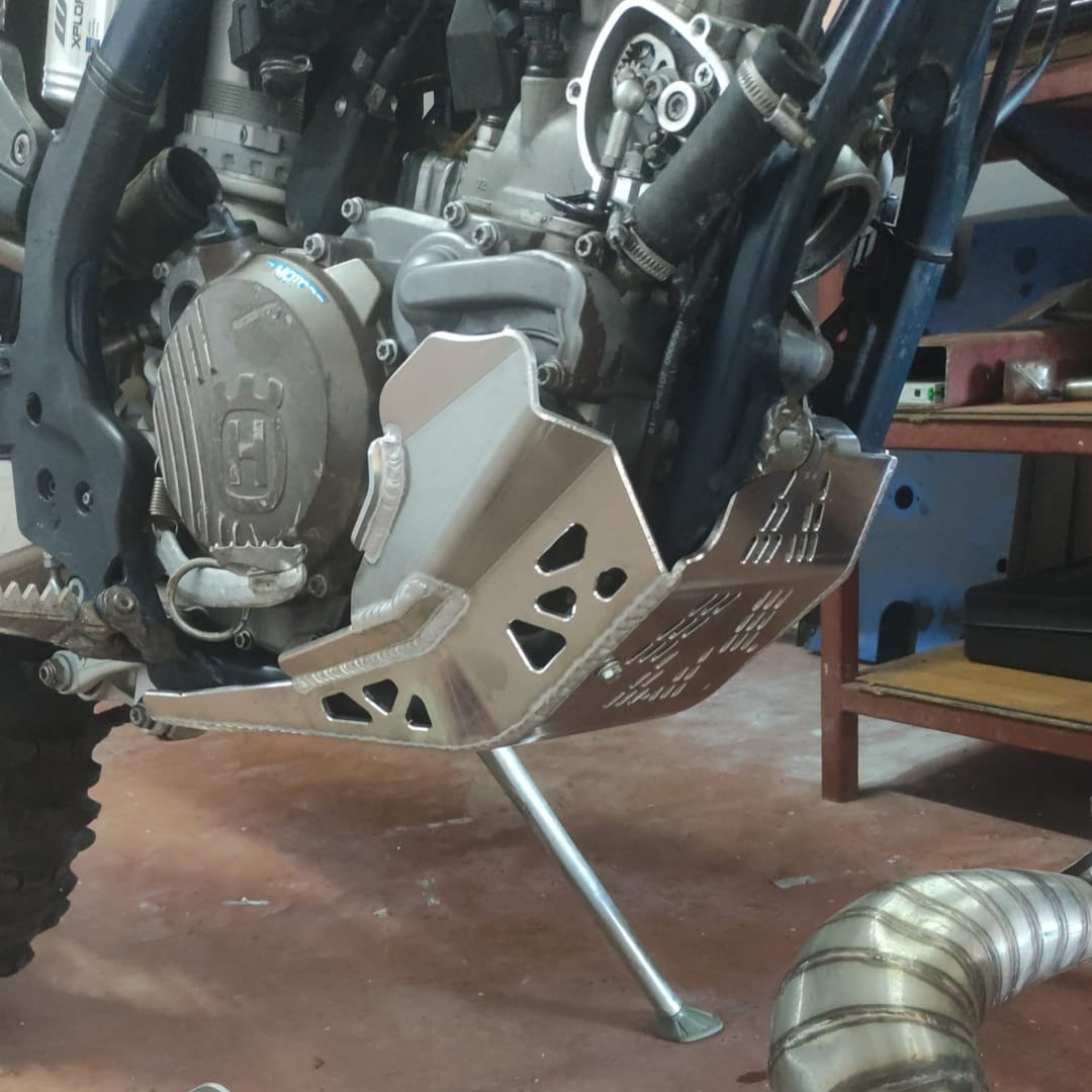 MOTOES PRO SKID PLATE