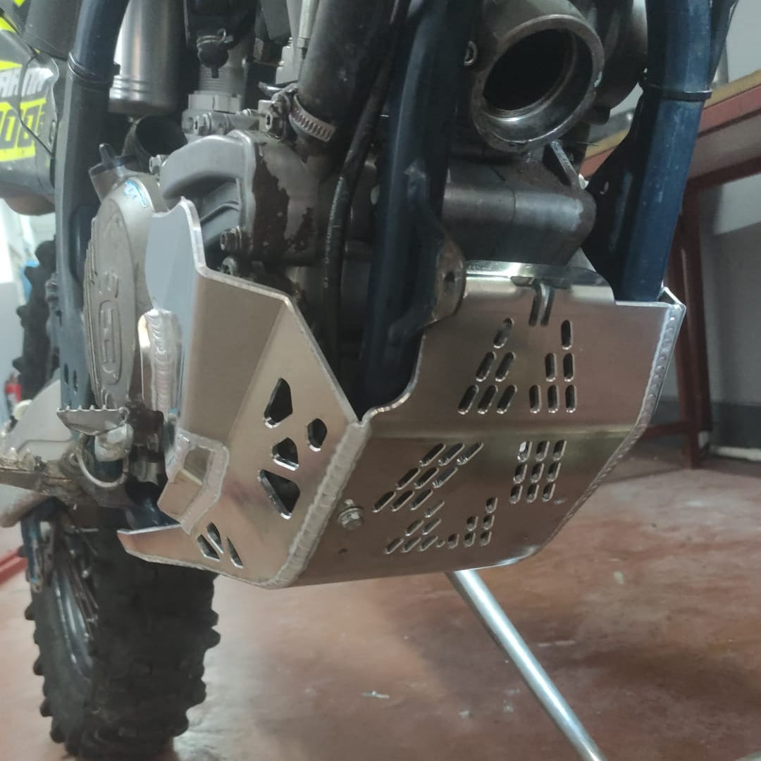 MOTOES PRO SKID PLATE