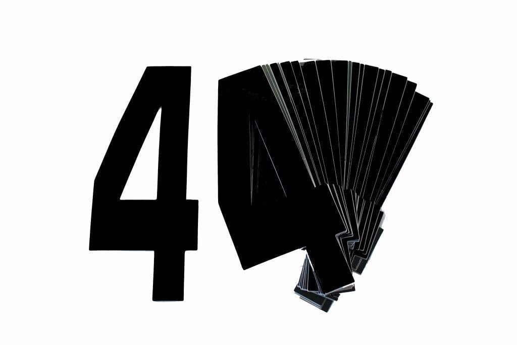 4 BLACK 8No.20cm. PACK