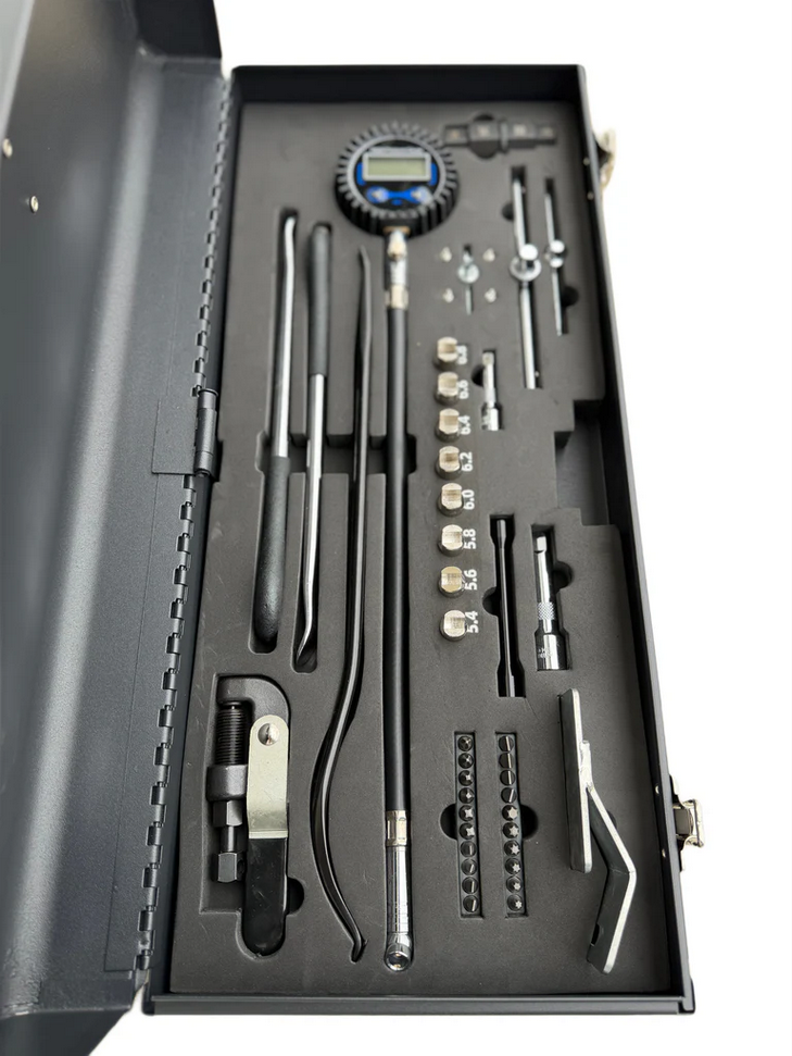 MOTO REPAIR TOOL BOX CHEST 3 DRAWERS WITH 129 TOOLS IN FOAM CUT OUTS