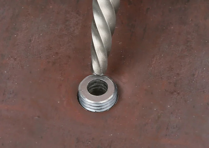 Set of 5 Tapered Extractors for Broken Screws and Studs Hardened Steel in Case - Beta Tools 1430/S5