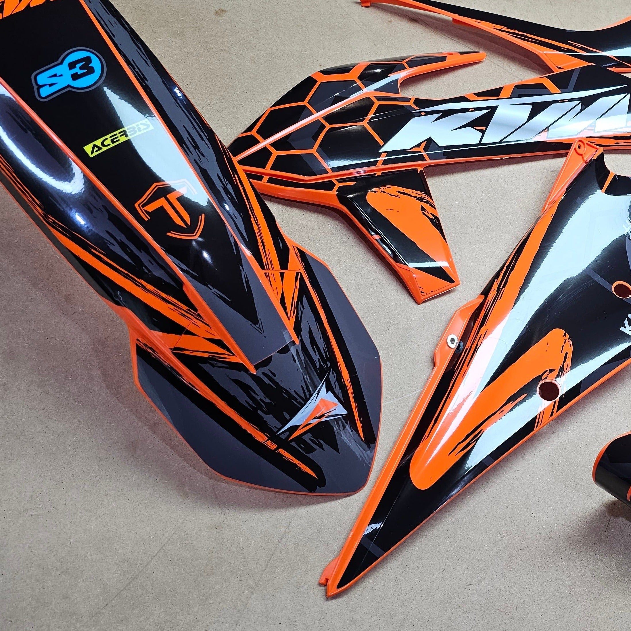 BETA 2020-2024 GRÁFICOS Y PLÁSTICOS