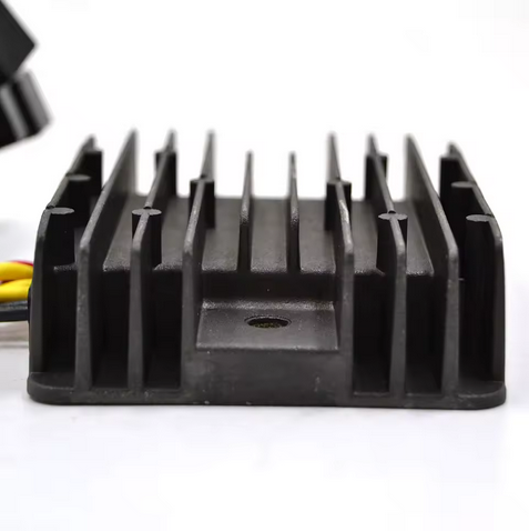 VOLTAGE REGULATOR 1999-2017 TRIUMPH DAYTONA SPRINT STREET TRIPLE RM30104-R00 T1300823