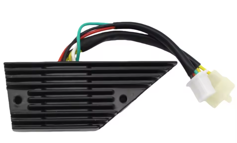 REGULATOR 12v / 25A BLACK HONDA 31600-ME5-003 / 31600-ME5-013 SH255-12