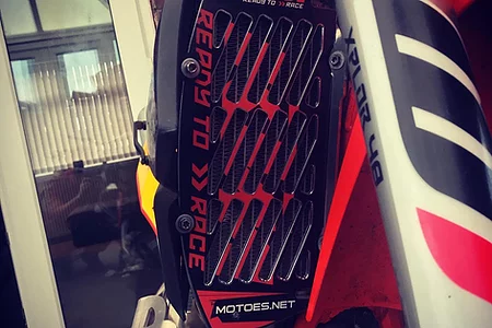 ARMURE MOTOS RAD
