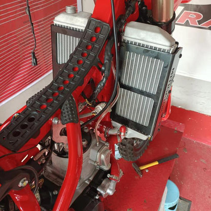 Mitigator Radiator Guard BETA RR Racing 2020-2023
