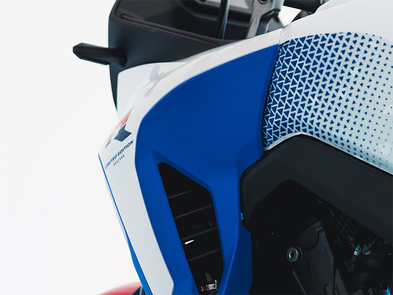 PLASTIC KIT WITH SEAT TRANSALP 750 R-TECH WHITE BLACK RED R-KITALP-HRC-024