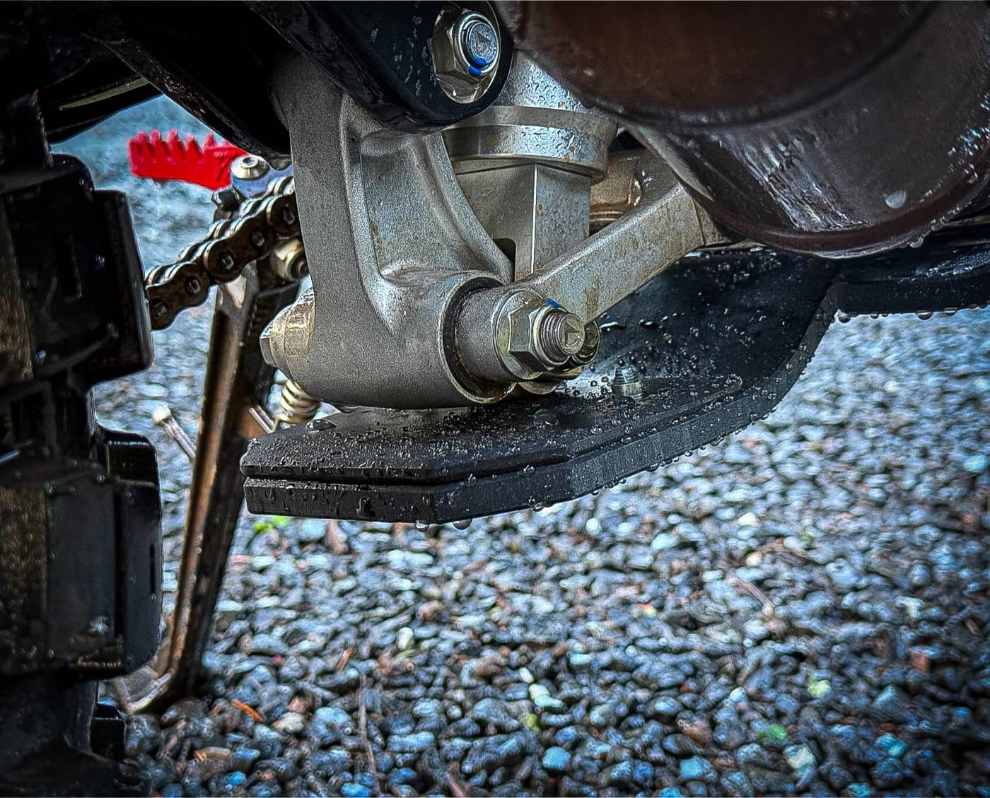 MOLECULE EXTREME KOVE 800 UHMW SKIDPLATE