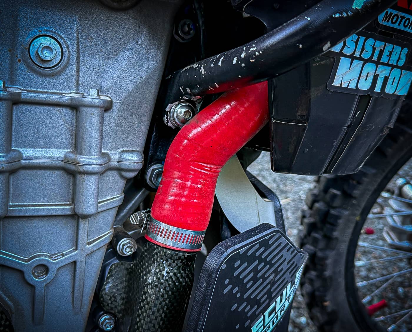 MOLECULE EXTREME KOVE 800 UHMW SKIDPLATE