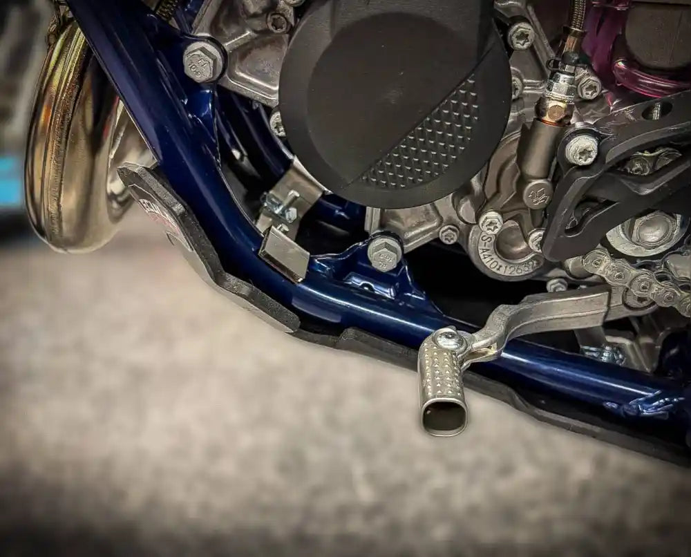 MOLECULE Skid Plate for 2025–2026 KTM SX85 | Husqvarna TC85 | GasGas MC85