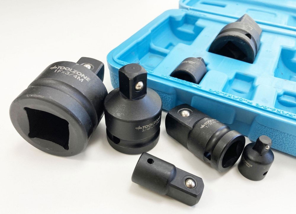 IMPACT ADAPTOR SET 8 PIECES 1/4 TO 1 DRIVE IN BLOW MOLD CASE - TOOLZONE KDPSS243