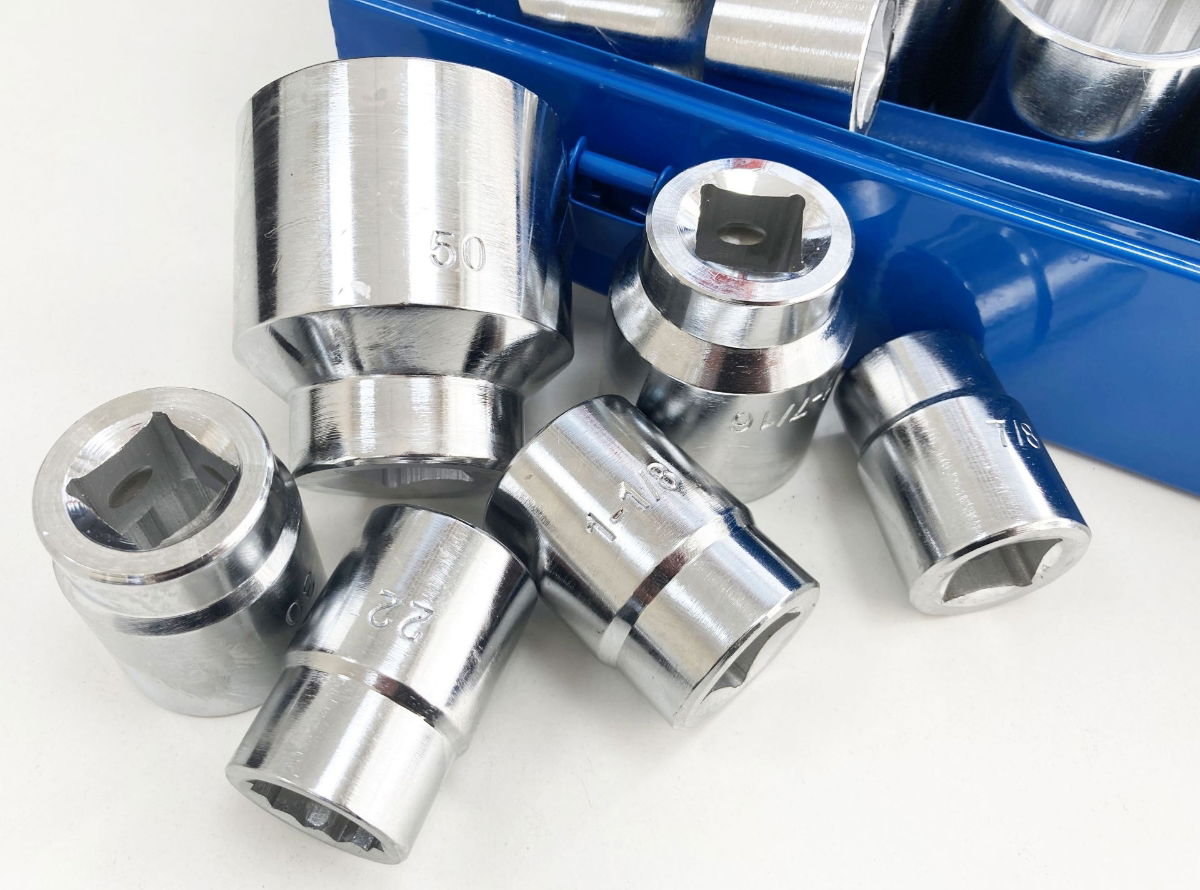 SOCKET SET 27 PIECES 3/4 DRIVE METRIC AND AF 12 POINT IN METAL CASE - TOOLZONE KDPSS259