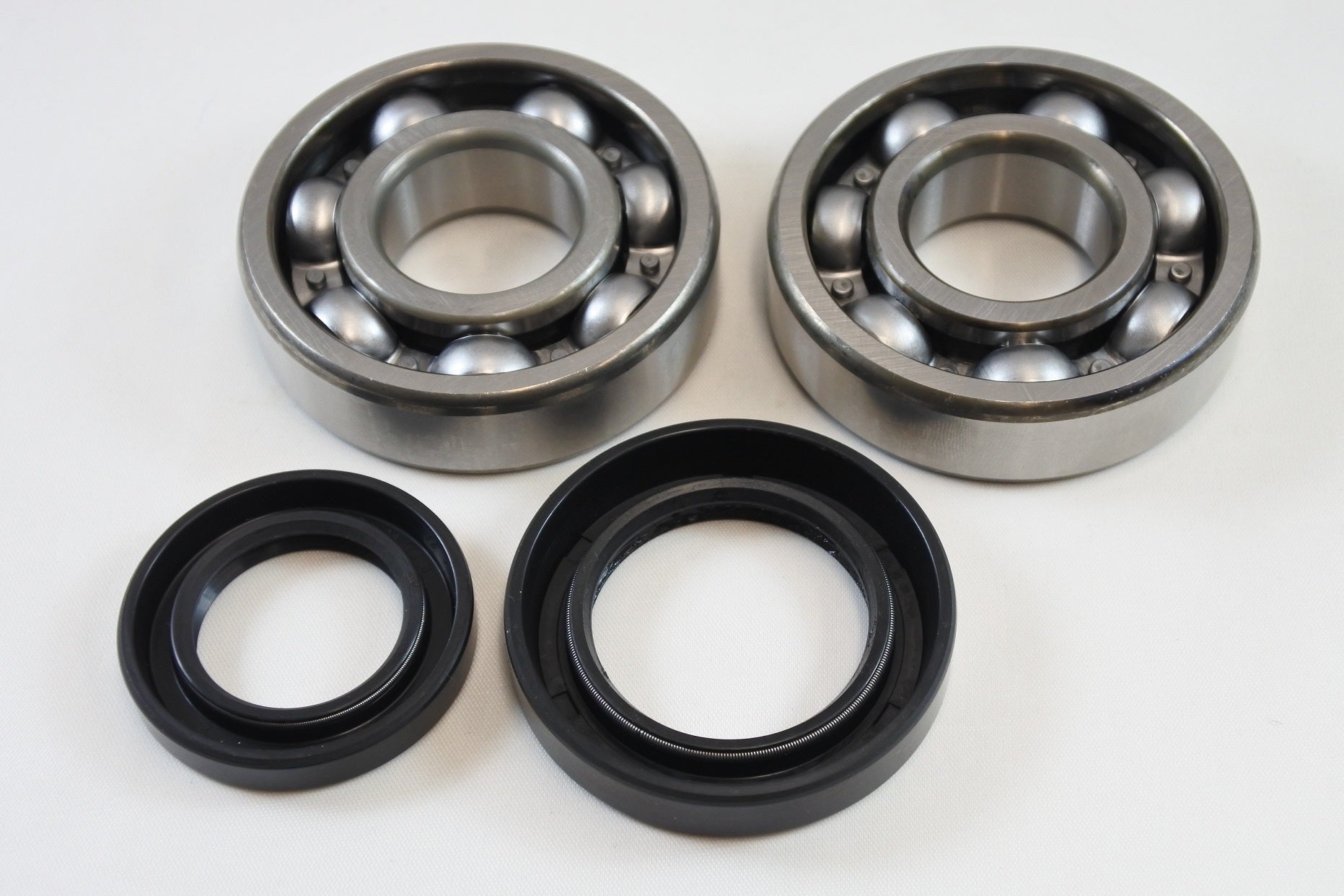 MAIN BEARING AND SEAL KIT 81-83 HONDA CR 250 450 480 VINTCO KMB006