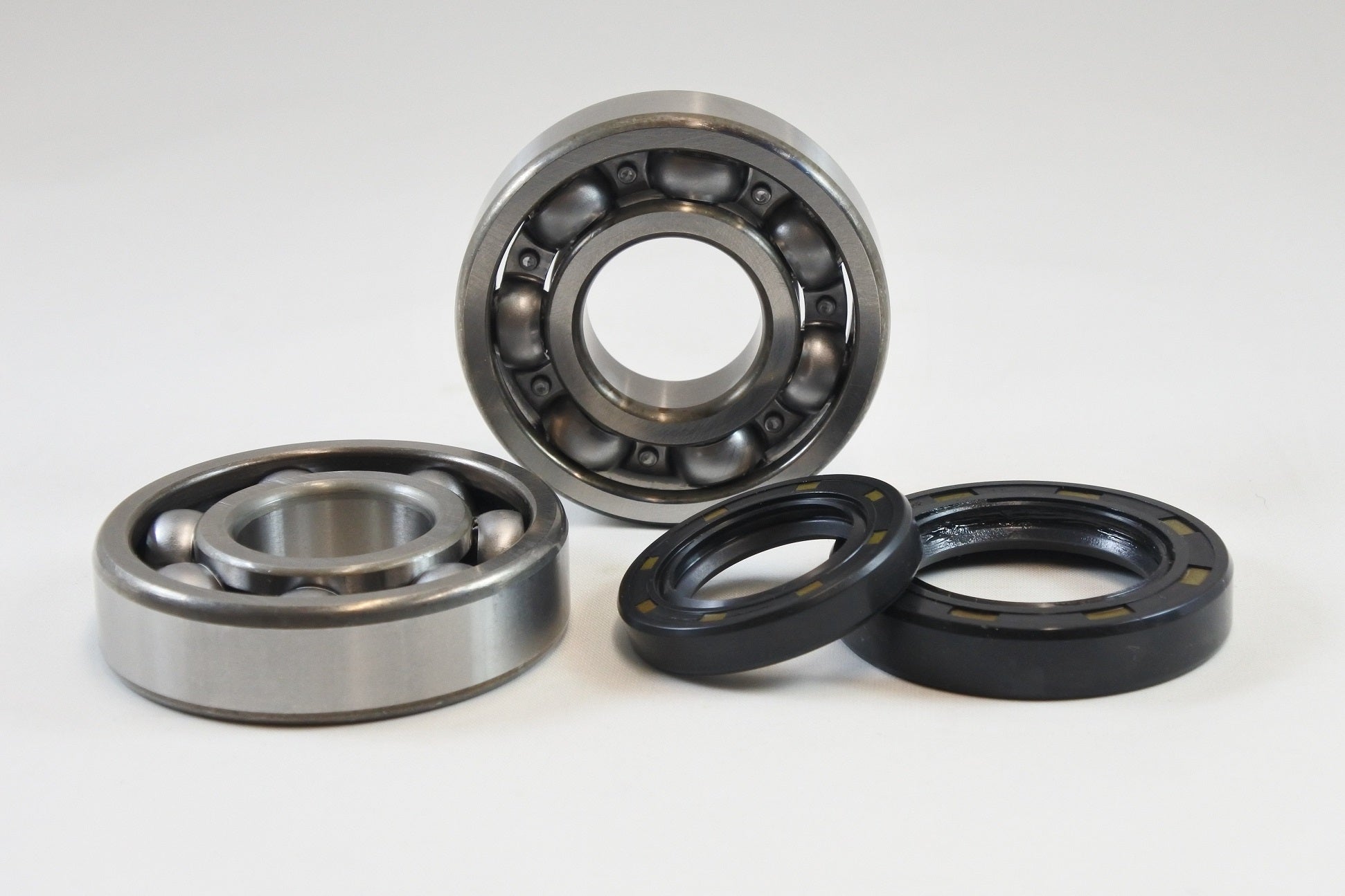 MAIN BEARING AND SEAL KIT 81-83 HONDA CR 250 450 480 VINTCO KMB006