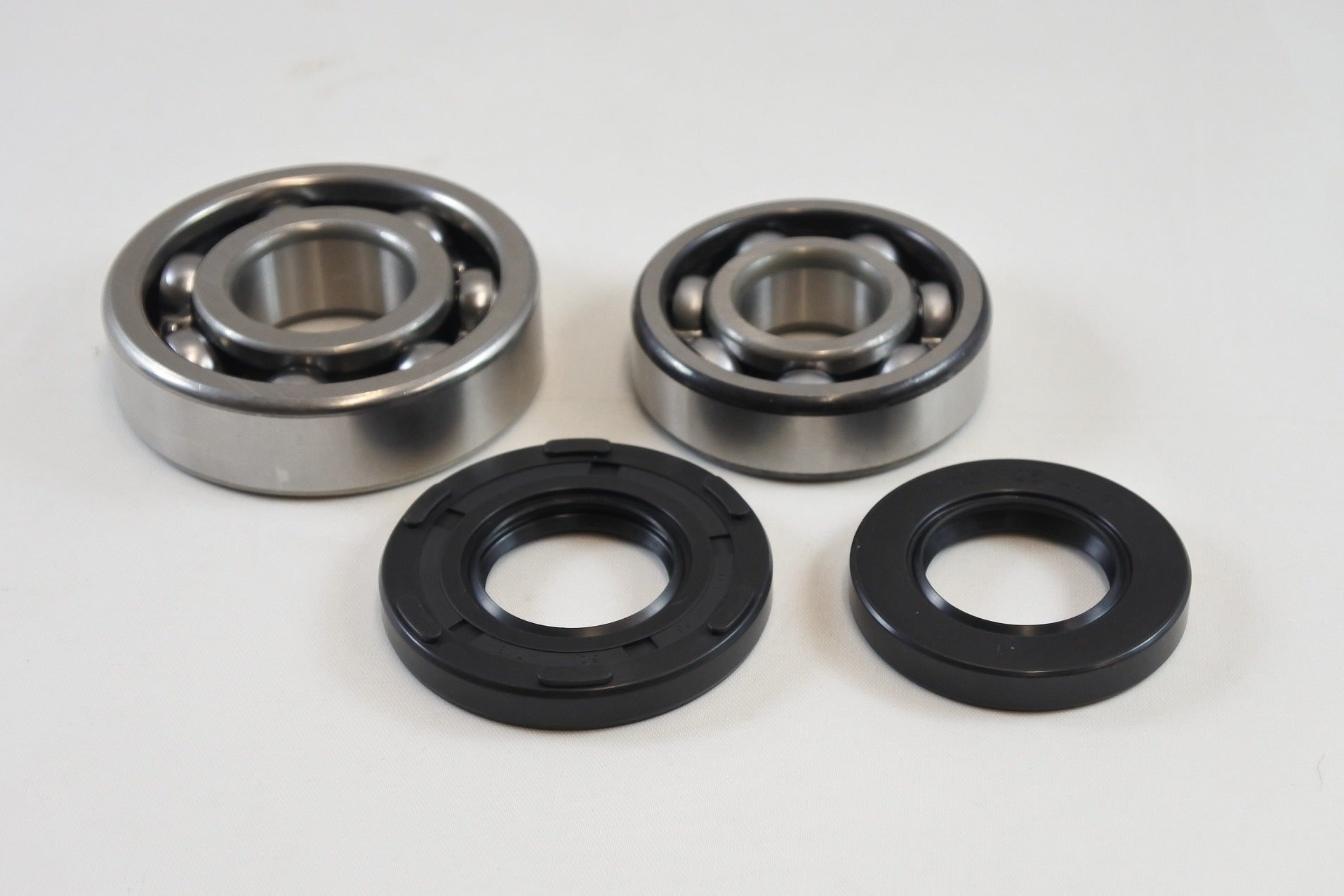 MAIN BEARING AND SEAL KIT 75-81 SUZUKI DS TS RM 100 125 VINTCO KMB014