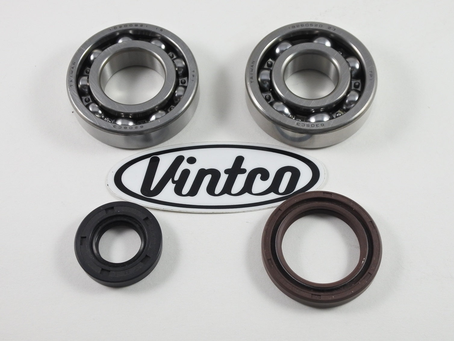 MAIN BEARING AND SEAL KIT 82-85 SUZUKI RM 250 VINTCO KMB039