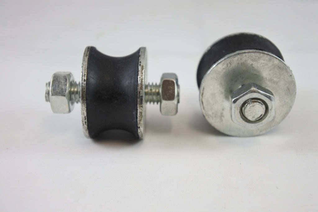 EXHAUST PIPE MOUNT 70-78 OSSA STILETTO PIONEER PHANTOM SDR ISDT VINTCO OW-112-946M
