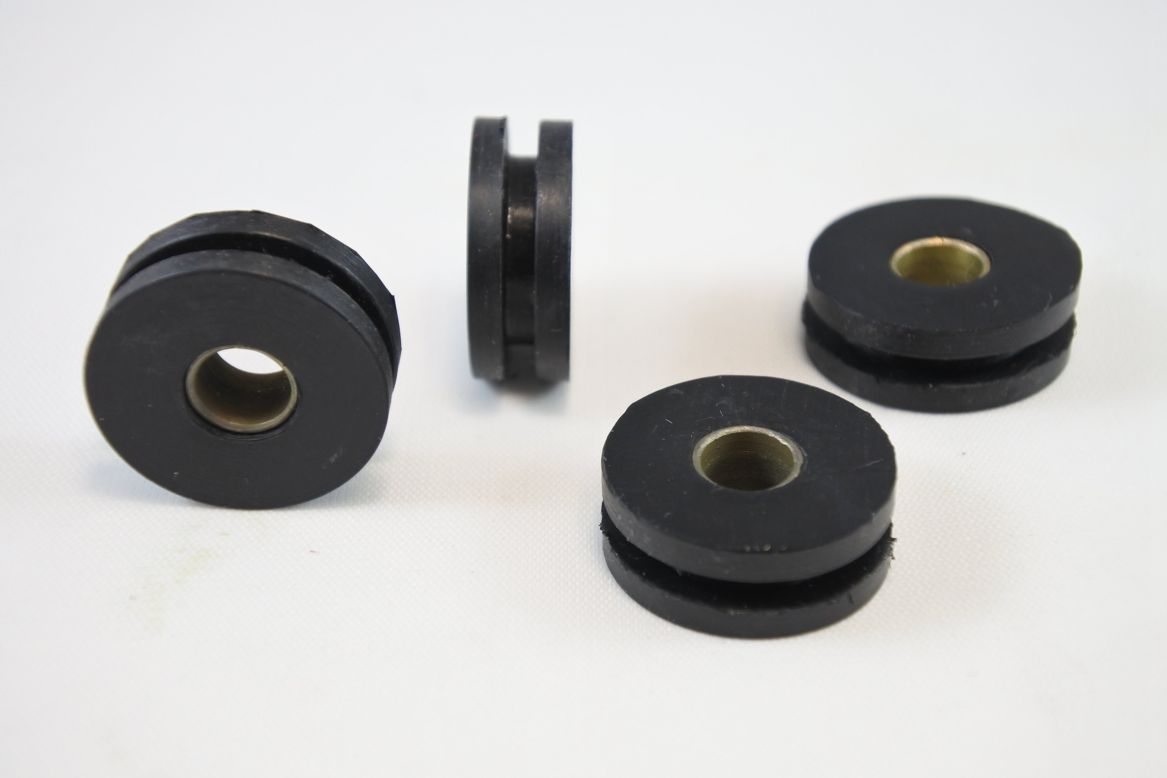 FIBERGLASS MOUNTING KIT 74-78 OSSA PHANTOM SUPER PIONEER SIX DAY ISDT VINTCO OW-FMK-001