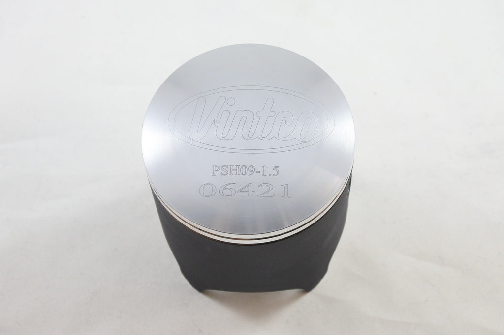 PISTON KIT 84-86 HONDA ATC250R CR250 67.5mm 1.5mm OVER VINTCO PSH09-1.5
