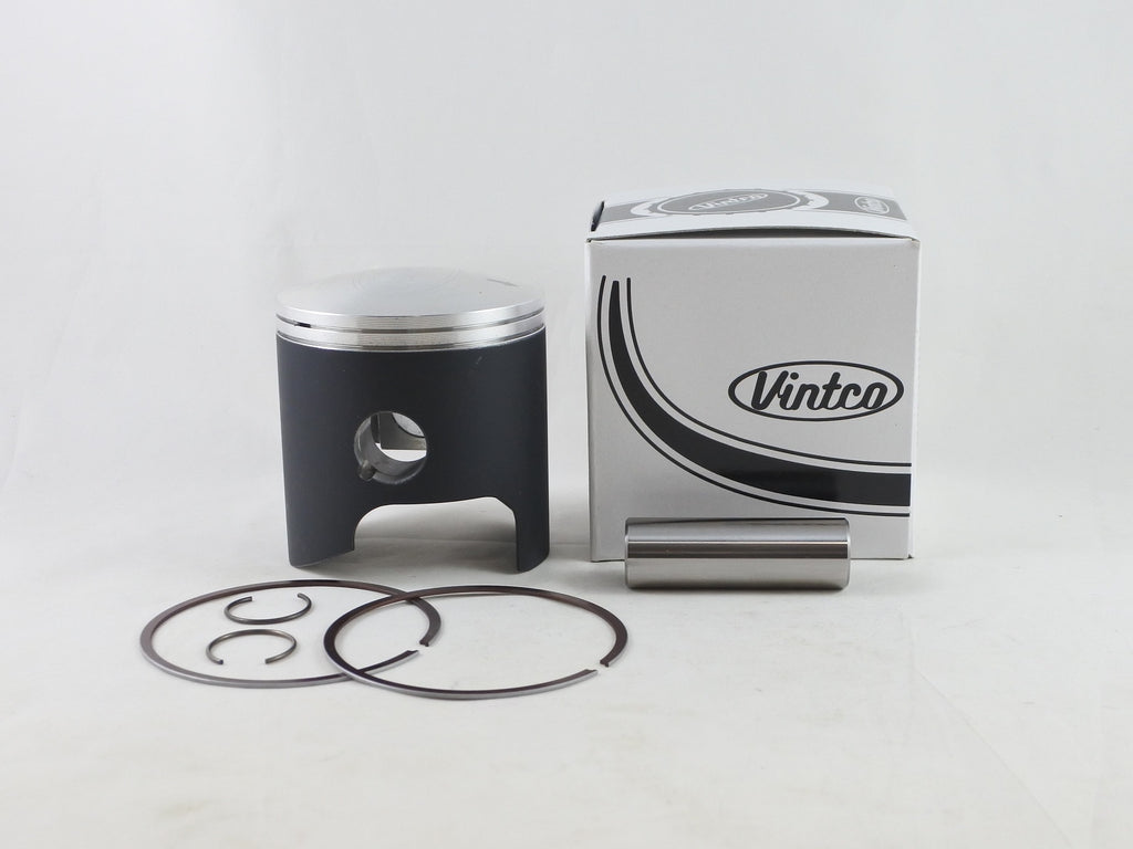 PISTON KIT 85-86 SUZUKI LT R 250 70.5mm OVER VINTCO PSS23-0.5