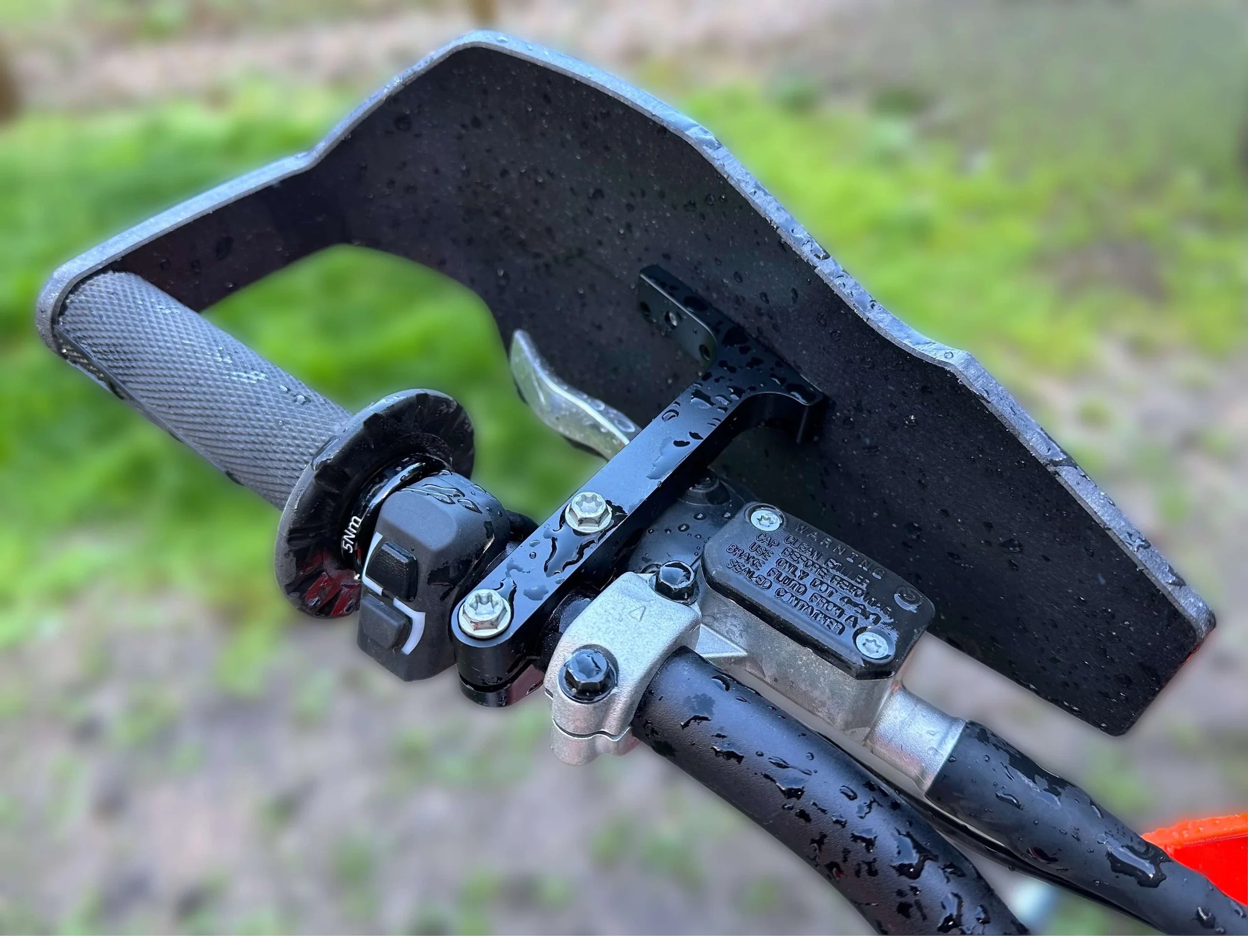 MOLECULE EXTREME ENDURO WRAP HANDGUARDS – SMXOFFROAD Ltd