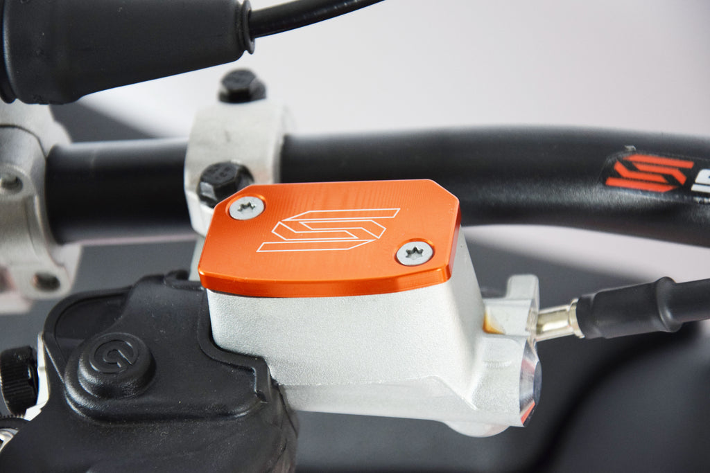 FRONT BRAKE RESERVOIR COVER ORANGE 04-26 BETA HUSABERG HUSQVARNA KTM RR SX XC EXC BREMBO SCAR 5801