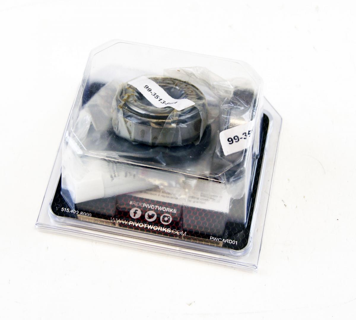 STEERING STEM BEARING SEAL KIT 81-20 HYOSUNG KAWASAKI PIVOT WORKS PWSSK-K07-000