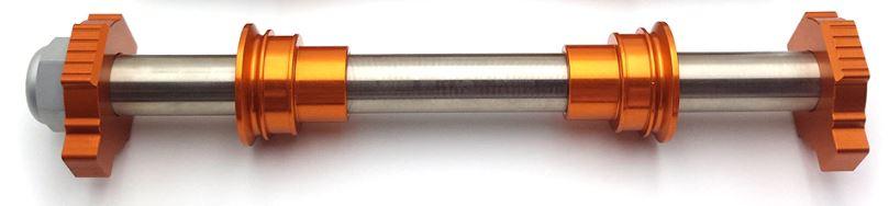 REAR SPINDLE & NUT KIT 02-15 KTM HUSQVARNA 50310085044 77310085044 50310099000