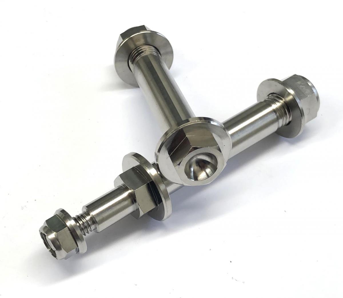 GR5 LINK ARMS BOLTS M10x54.50, 90133-MKE-A00 & 90131-MKE-A00