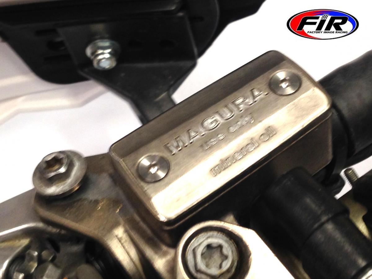 TITANIUM CSK ALLEN M4x20mm, RESERVOIR CAP SCREWS x 2, / COUNTERSUNK