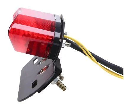 LED TAIL LIGHT AND BRACKET UNIVERSAL HARLEY CAFE RACER