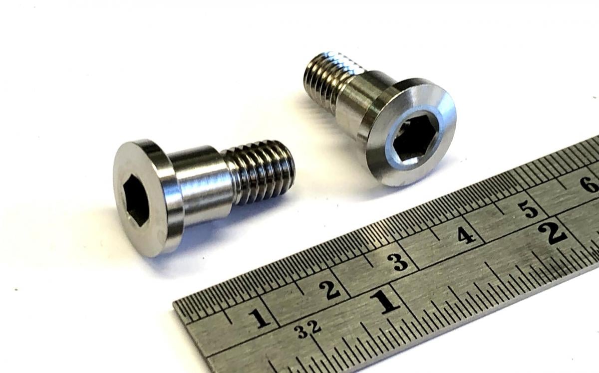 GR5 SUB FRAME LOWER BOLT KX, ALLEN STEP BOLT M8x19mm (SH9.98), 92150-1266 / 921501266 92150-1016