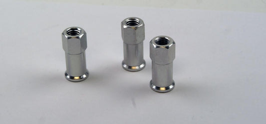 8mm RIM LOCK NUTS PK/3 SILVER