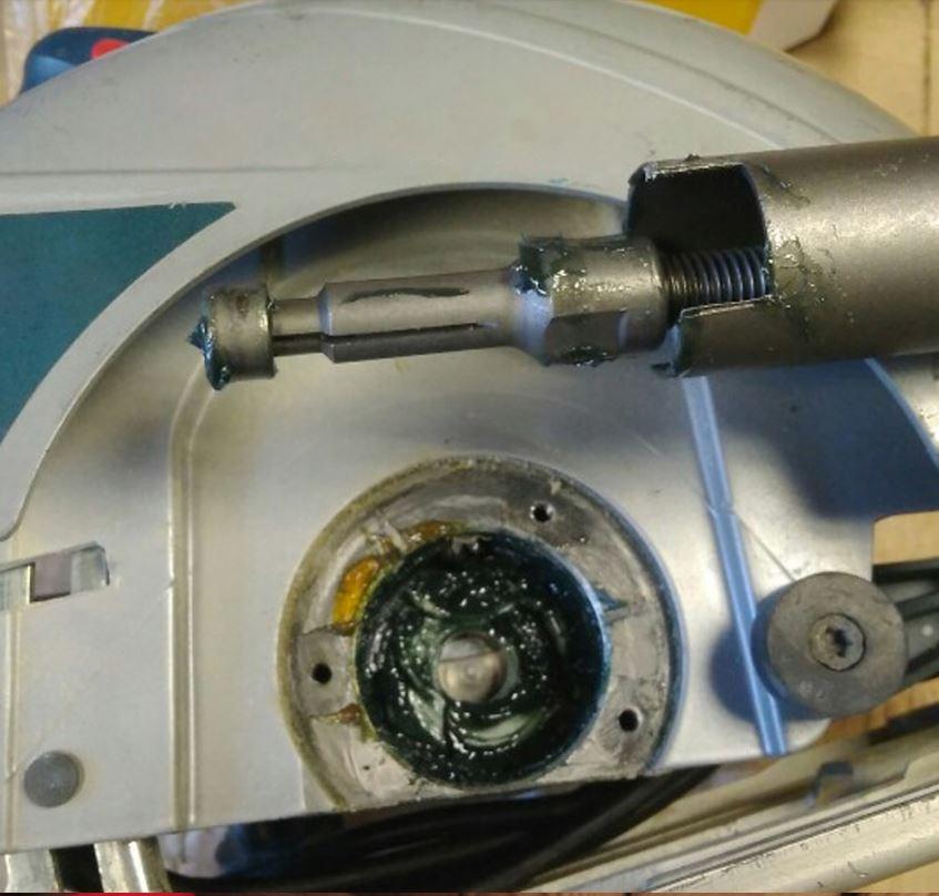 INTERNAL BEARING BLIND HOLE REMOVING TOOL KIT