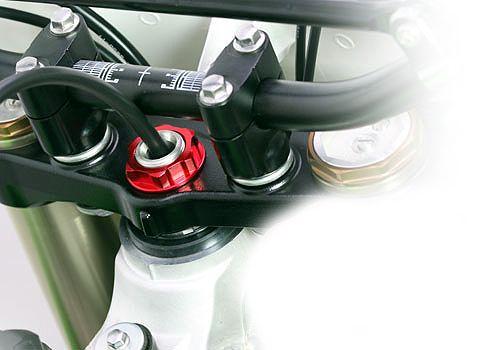 M26x1.00mm STEM NUT EACH RED, ALUMINIUM / CRF CR / RED, / CNC