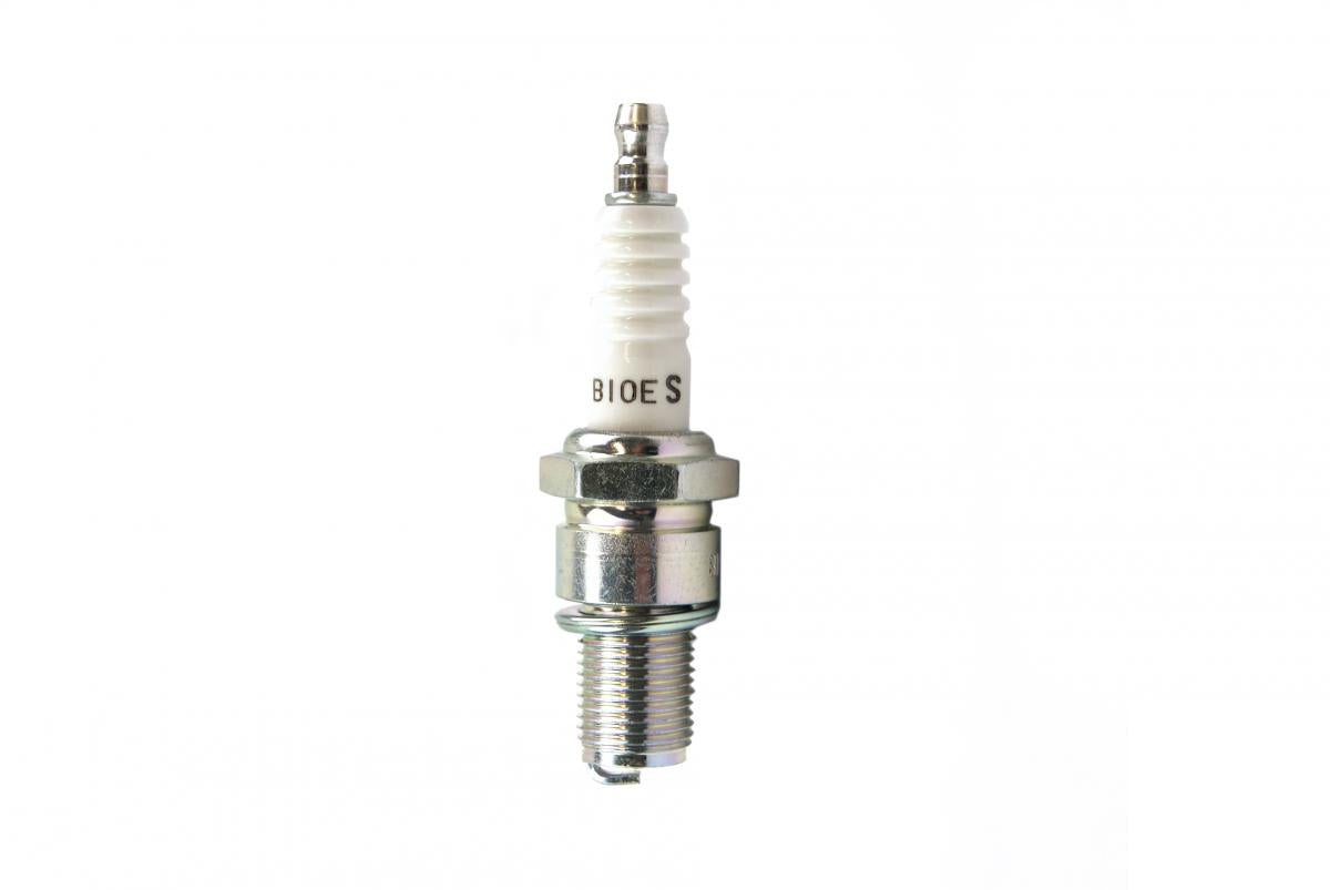 NGK SPARK PLUG B10ES 7928
