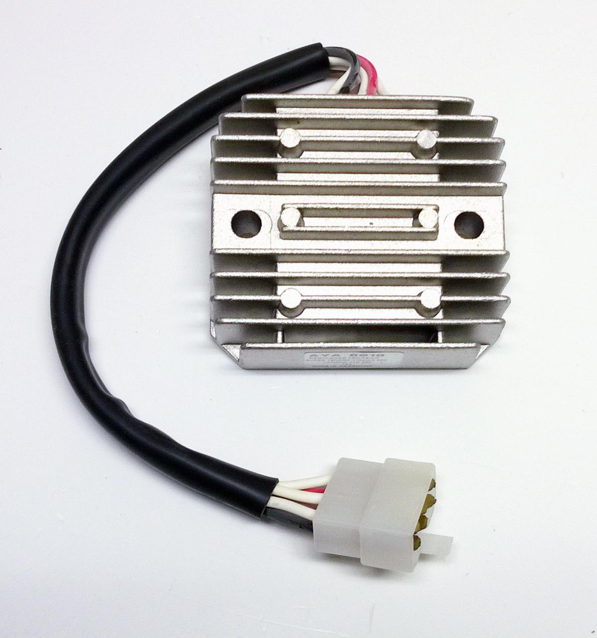 REGULATOR Yamaha RZ350 RD350, 4L0-81960-A0, 2J2-81960-A0, AYA6018