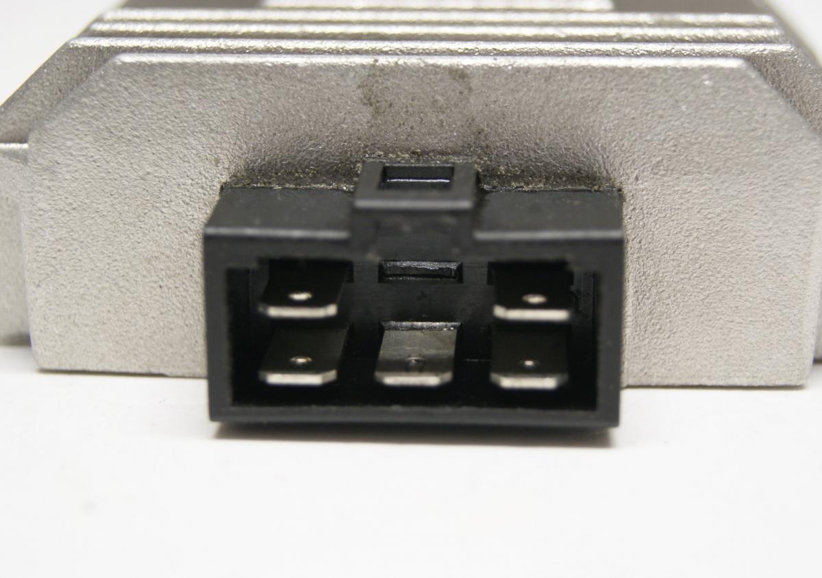 REGULATORAprilia Gilera, APG6000 58090R 02601600