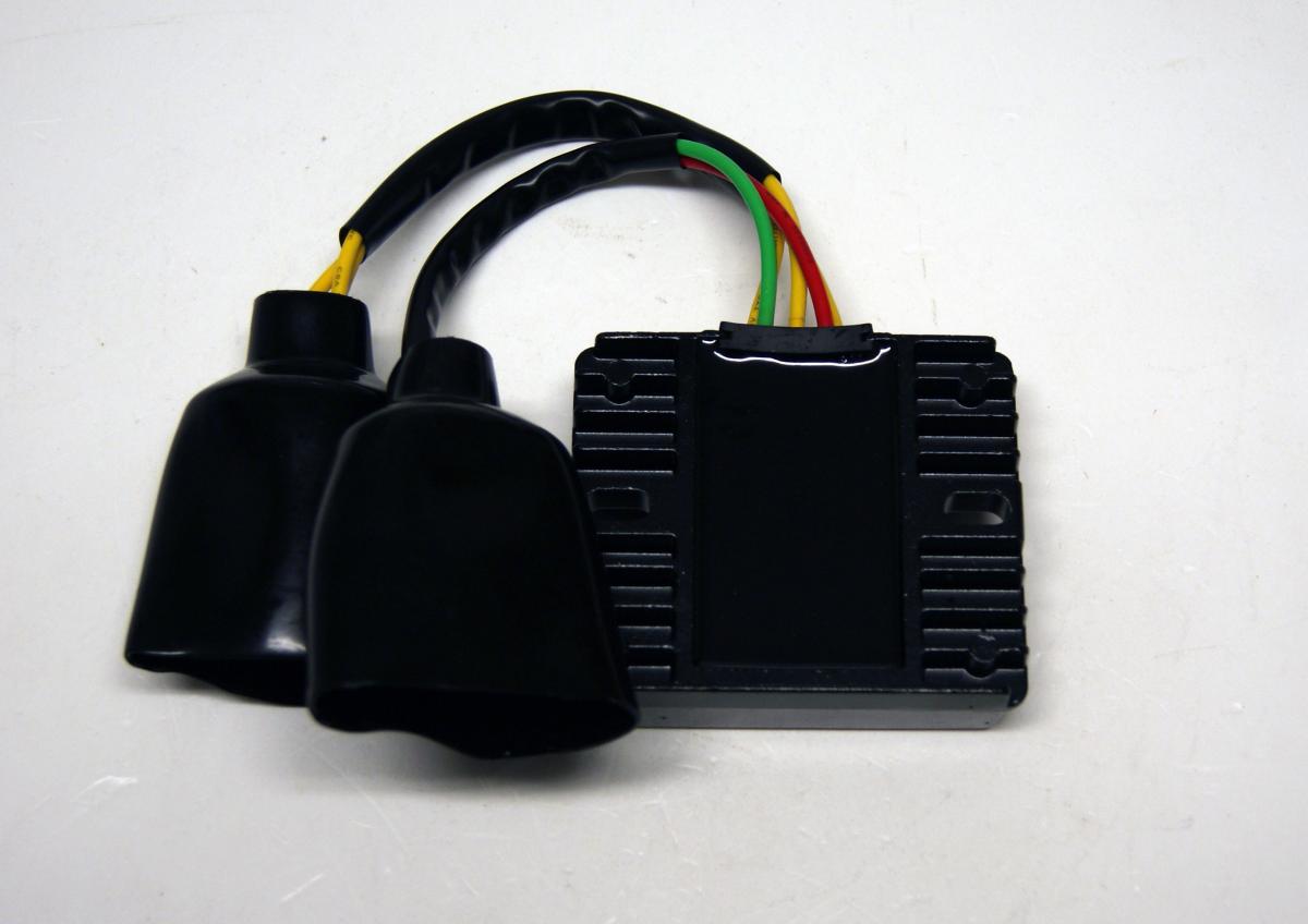REGULATOR Honda NSA NC CBR, AHA6081, 31600-KVZ-631