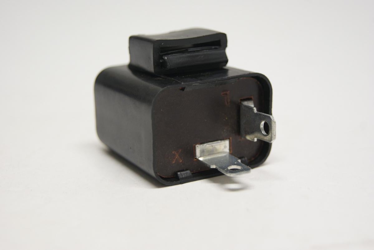 RELAY 12V-18/23W 2 PIN TZR125, FLASHER WINKER RELAY UNIT, IND210