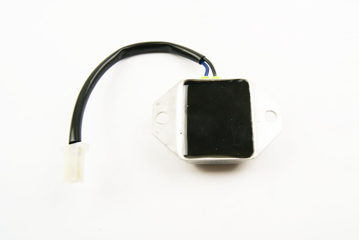 REGULATOR / RECTIFIRE YAMAHA, 82M-81910-A0-00, AYA6028