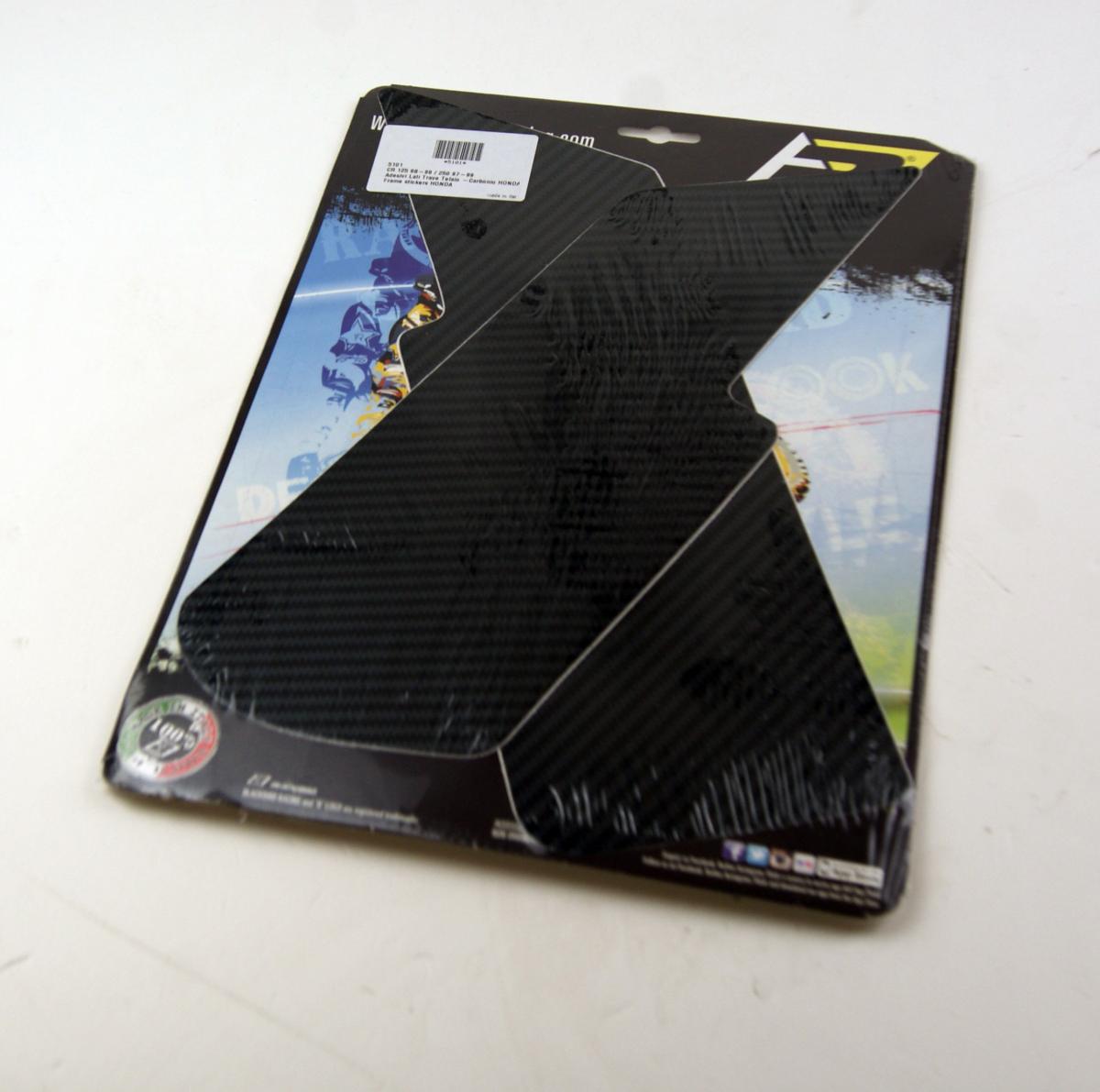FRAME COVER CR250, CR125, BLACKBIRD 5101 CARBON LOOK, BB5101