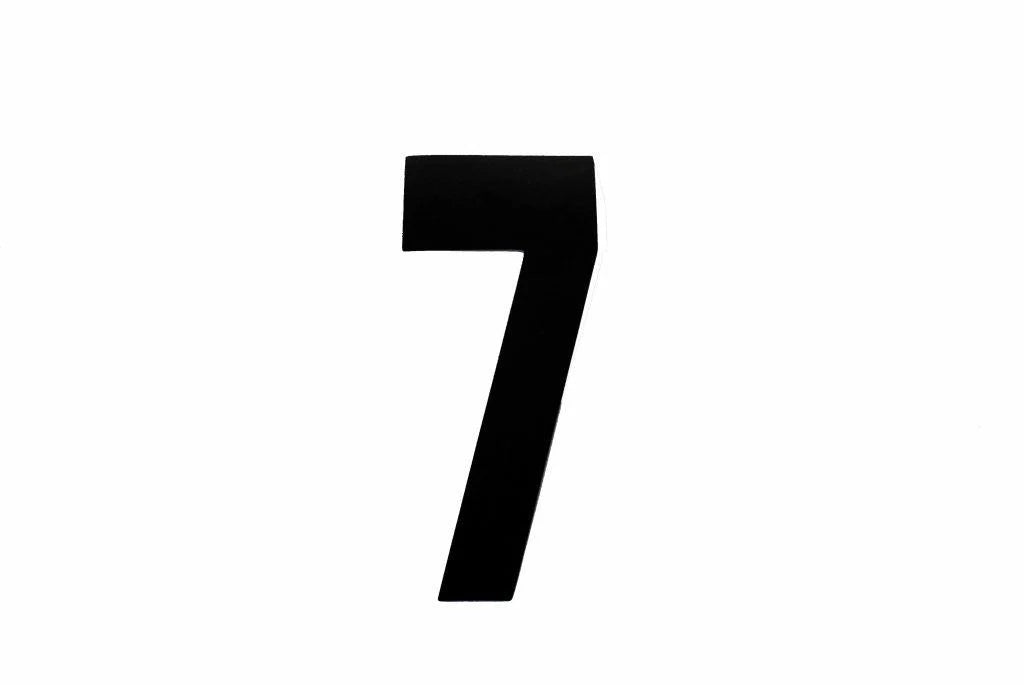 7 BLACK 8No.20cm. EACH