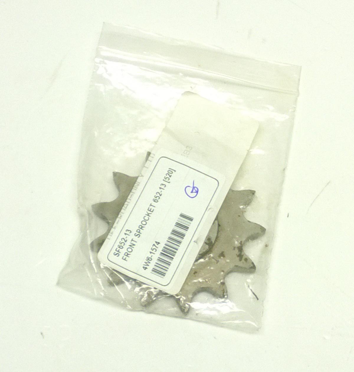 FRONT SPROCKET 652-13 [520]