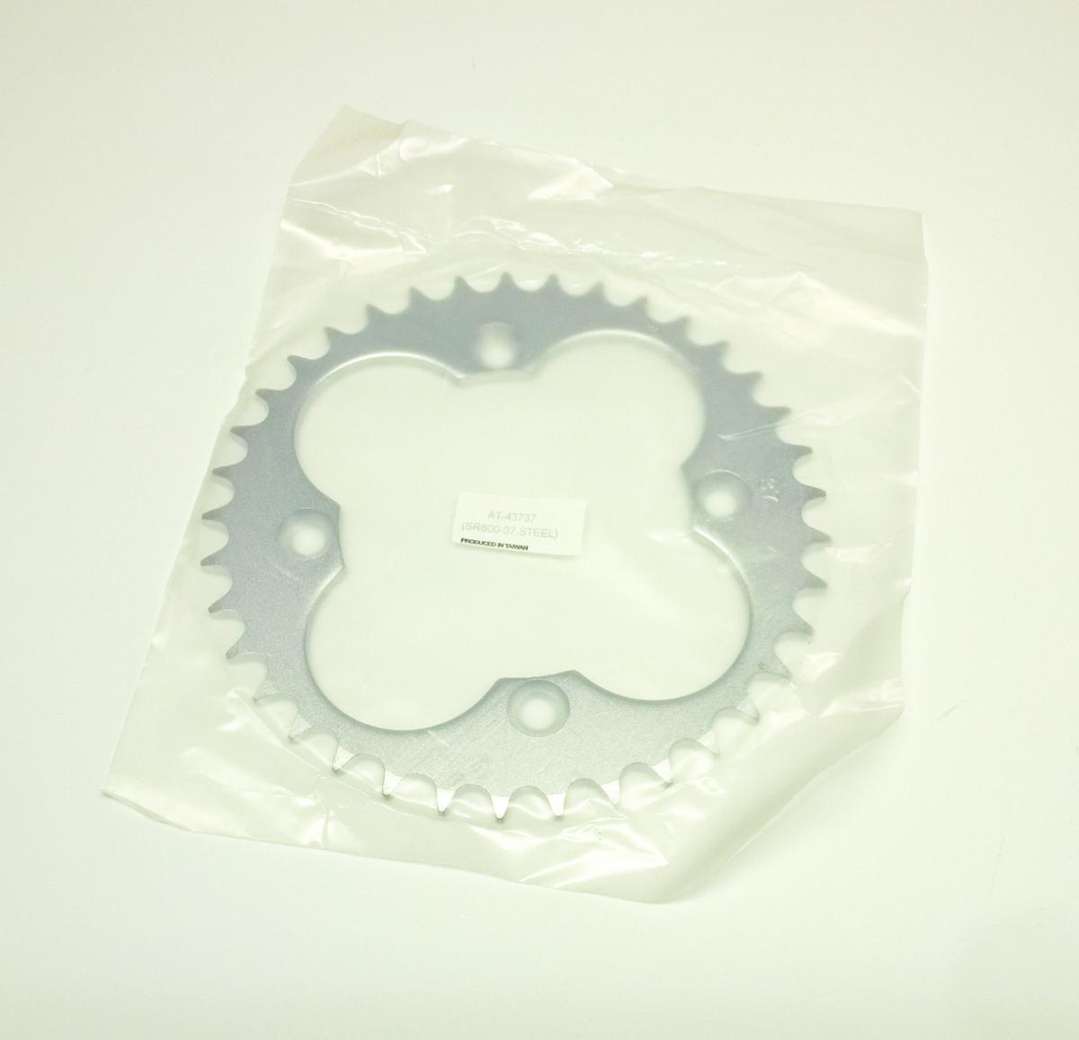 REAR SPROCKET 37 [JTR1350.37] 520