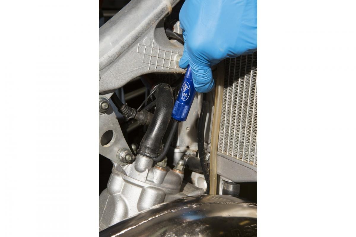 HOSE REMOVAL TOOL MOTION PRO 08-0646