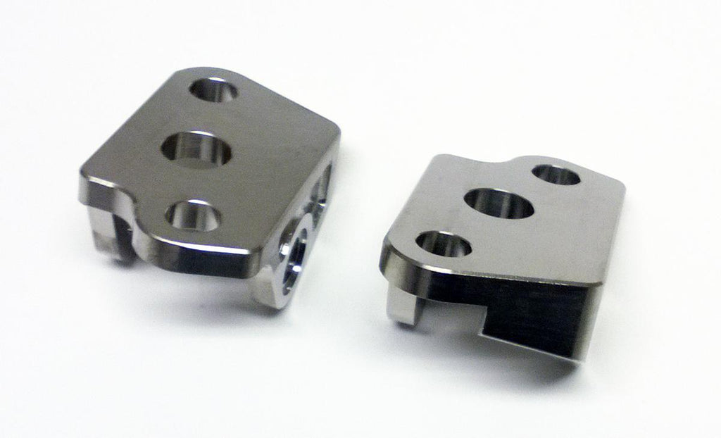 TITANIUM FOOTPEG MOUNTS BRACKETS 06-26 FANTIC YAMAHA XX YZ 125 250 GR5-TI SCAR STFMB151